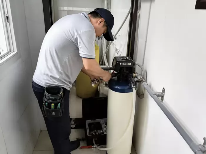 高雄公寓廚房全戶軟水安裝工程｜添源淨水案例